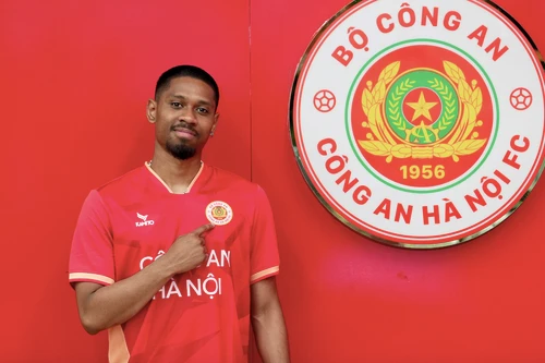 Cựu hậu vệ U18 Pháp quyết tâm khoác áo tuyển Việt Nam