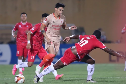 Đua vô địch V-League thêm hấp dẫn sau trận thua của CLB Công an Hà Nội