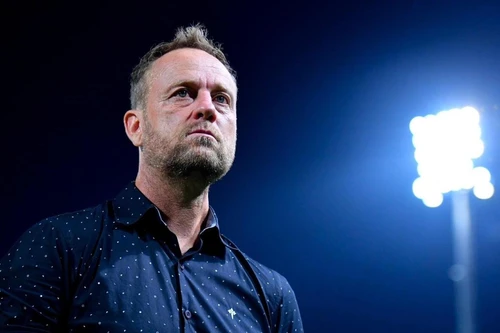 Tuyển Thái Lan 'nhận bài học' khi thua ngược Bahrain phút bù giờ