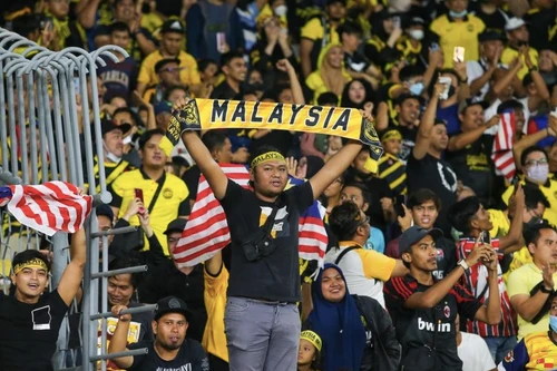 Ế vé xem Malaysia đấu Việt Nam