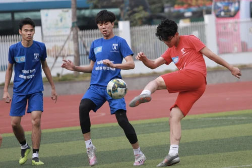 [ẢNH] Bốn đội thua trắng loạt trận 15h30 ngày 30-12