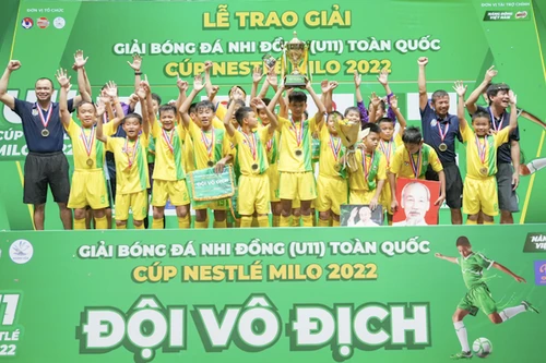 Sông Lam Nghệ An vô địch U11 toàn quốc 2022