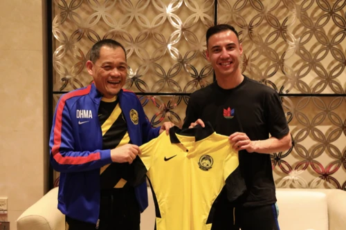 ĐT Malaysia bổ sung cầu thủ gốc Bỉ đấu tuyển Việt Nam