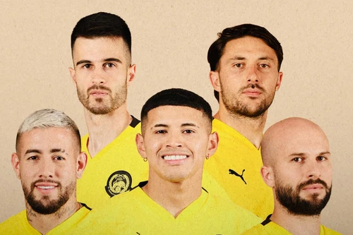 FIFA cấp phép 4 cầu thủ Nam Mỹ đấu tuyển Việt Nam