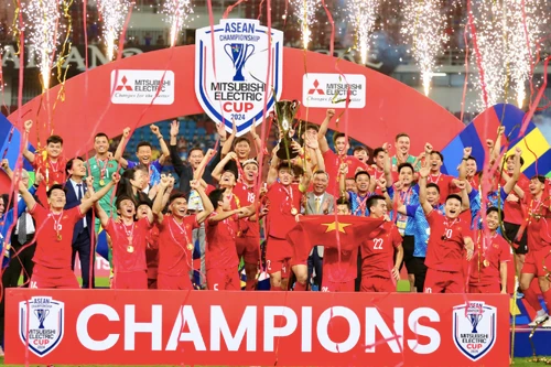 Tuyển thủ Việt Nam nào sẽ so tài Manchester United ngày 28-5 tới?