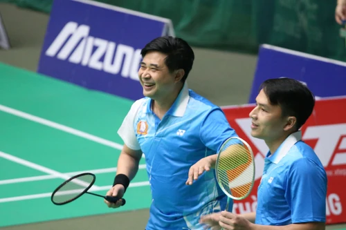 Cán bộ chiến sỹ Công an Hà Nội hứng khởi tranh tài giải cầu lông toàn lực lượng