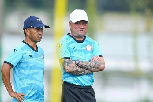 HLV Trương Việt Hoàng quyết có điểm khi trở lại Lạch Tray