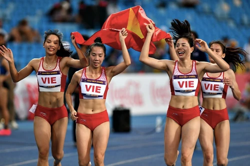 "Mưa tiền thưởng" cho 4 cô gái điền kinh vô địch châu Á