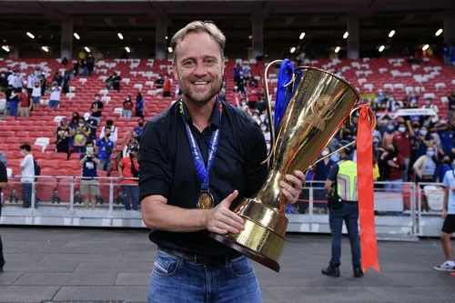 Thầy Park có cơ hội "đòi nợ" HLV Polking tại AFF Cup 2022