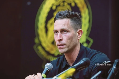 'Tổng quản' tuyển Malaysia tuyên bố vô can trong bê bối nhập tịch