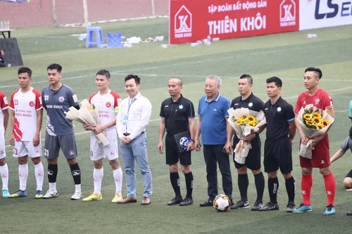 Khởi tranh giải bóng đá vô địch Hà Nội 2023 tranh cúp Thiên Khôi