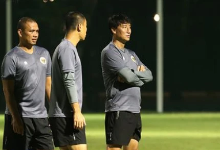 Đối thủ thầy Park buồn vì vỡ kế hoạch giao hữu
