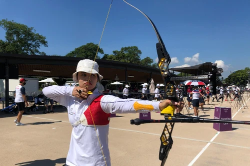 Nữ cung thủ Việt Nam gặp khó sau màn ra quân không như ý