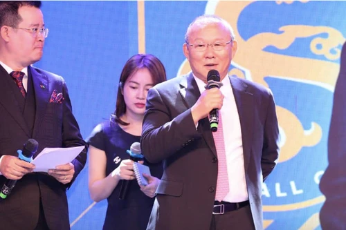 Ông Park Hang-seo ngập ngừng khi được hỏi về khả năng quay lại ĐT Việt Nam