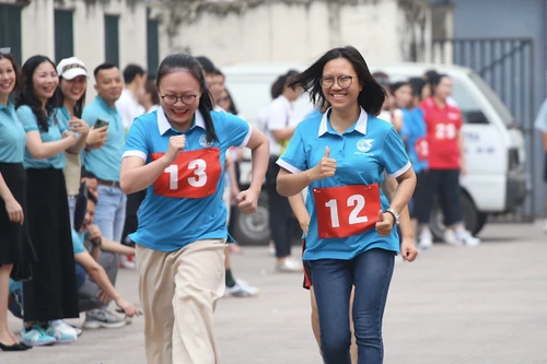 Sôi nổi ngày hội thể thao của các nhà báo 