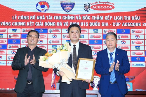 100 triệu đồng thưởng đội vô địch U15 quốc gia 2023