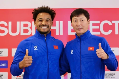 HLV Kim Sang-sik muốn thấy Xuân Son ghi bàn