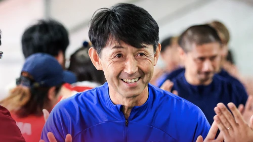 Vì sao tuyển Thái Lan chỉ thuê HLV trưởng cho 1 giải đấu?