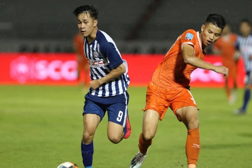 Chức vô địch hạng Nhất và suất V-League 2021 chưa thể ngã ngũ