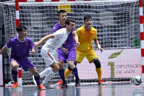 Futsal Việt Nam huỷ giao hữu Guatemala vì Covid-19