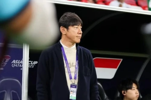 Ông Shin Tae-yong từ chối tái hợp tuyển Indonesia, con trai tiết lộ góc khuất