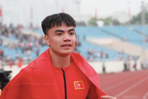 Chàng trai dân tộc Thái đoạt huy chương danh giá