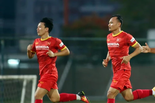 HLV Park loại Trọng Hoàng, Minh Vương ở trận gặp Trung Quốc