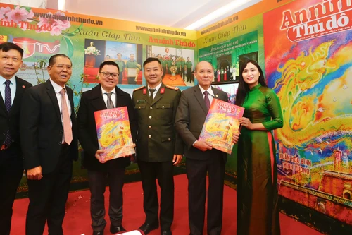 Khai mạc Hội báo xuân Giáp Thìn - Hà Nội 2024 và trao Giải báo chí Ngô Tất Tố 2023