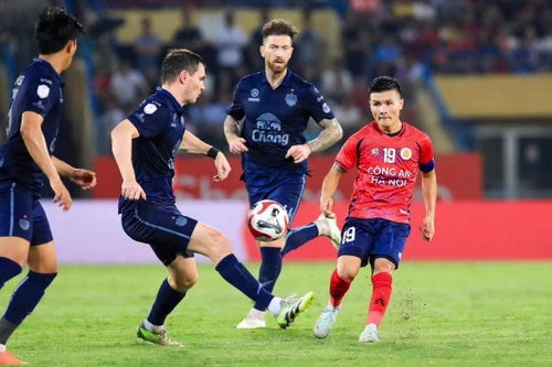 5 đấu trường danh giá vẫy gọi Công an Hà Nội FC