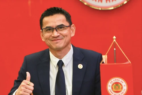 Người trong cuộc nói lý do Kiatisak chia tay CLB Công an Hà Nội