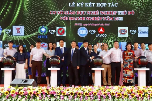 Thêm nhiều cơ hội việc làm cho sinh viên Thủ đô