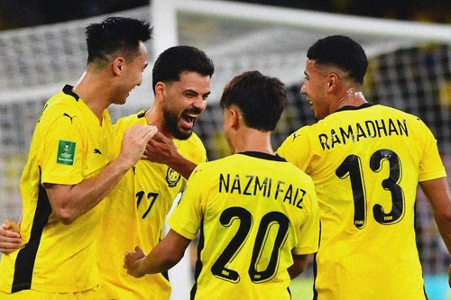 Malaysia triệu tập 4 cầu thủ gốc Mỹ, Phi sau bê bối nhập tịch