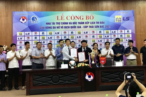 Thái Sơn Bắc năm thứ 10 tài trợ giải bóng đá nữ quốc gia