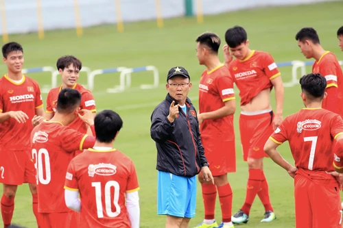 Phán quyết của FIFA ảnh hưởng ra sao tới ĐT Việt Nam?