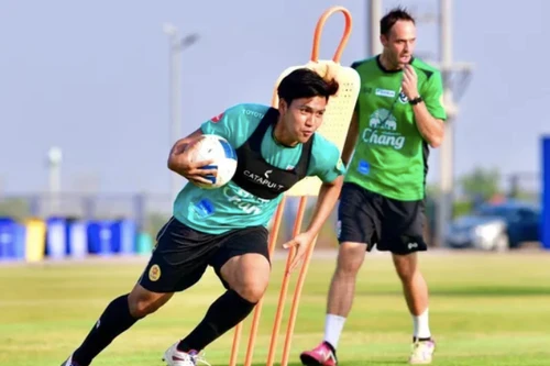 Cổ động viên không tin Thái Lan làm được điều tương tự Việt Nam