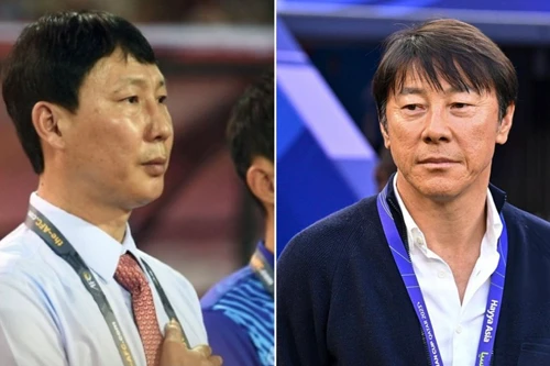 Báo Hàn: Kim Sang-sik và Shin Tae-yong, ai sẽ mỉm cười?