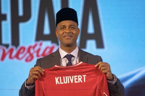 Tân HLV Indonesia tuyên bố thắng chủ nhà Australia