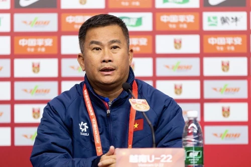 HLV Đinh Hồng Vinh: "U22 Trung Quốc là bài kiểm tra chất lượng cho U22 Việt Nam"