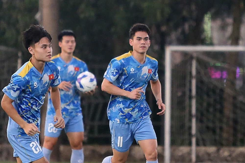 Tiền vệ Khuất Văn Khang: "U23 Việt Nam muốn 9 điểm tuyệt đối"