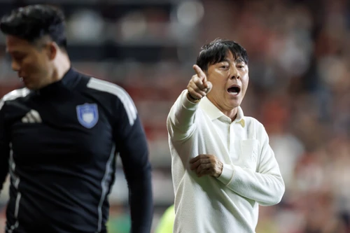 Lý do HLV Shin Tae-yong bị sa thải chóng vánh tại Hàn Quốc