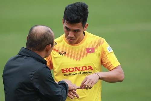 Thừa nhận "lộ bài", thầy Park tiết lộ phương án chiến thuật mới