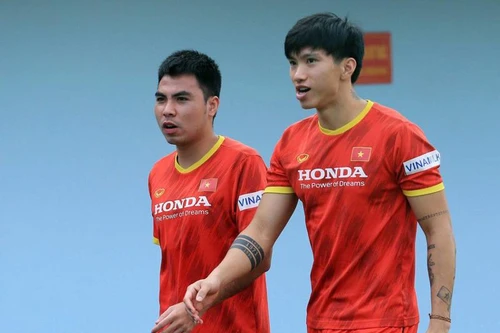 HLV Park tạm gạch tên Văn Hậu, bổ sung gấp 3 cầu thủ