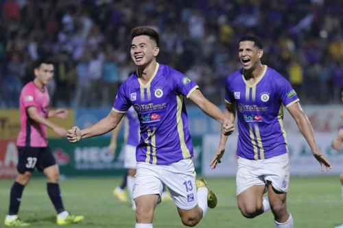 Hà Nội FC vô địch V-League 2022 trước cuộc tái đấu HAGL