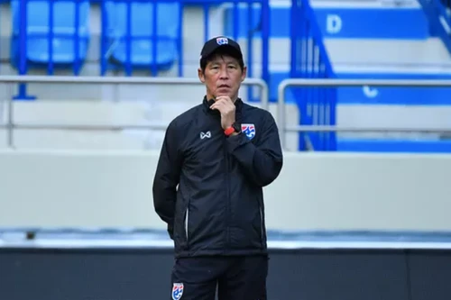 HLV Thái Lan nhận sai và xin về quê gấp sau trận thua Malaysia