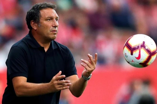 Cựu trợ lý Barcelona muốn ngồi ghế HLV tuyển Thái Lan