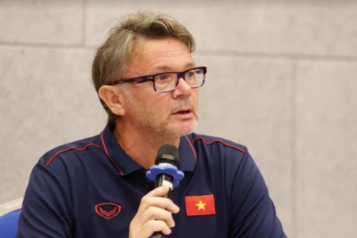 HLV U19 Việt Nam: "Tôi có 100 cầu thủ đủ năng lực tranh vé World Cup 2026"