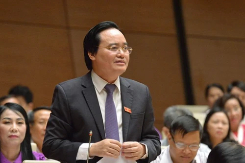 Bộ trưởng Phùng Xuân Nhạ giải trình về sách giáo khoa Cánh Diều trước Quốc hội