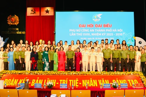 Toàn cảnh Đại hội đại biểu Phụ nữ CATP Hà Nội nhiệm kỳ 2025-2030