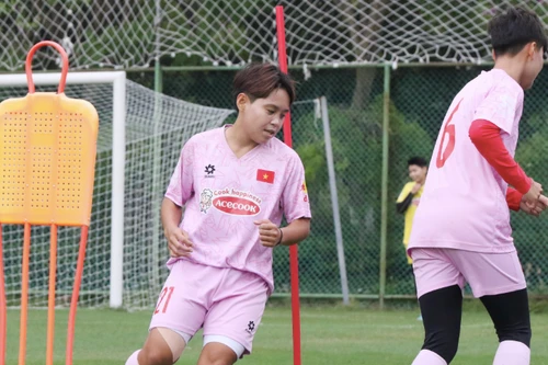 Tuyển thủ nữ Việt Nam bị phạt vi bỏ lỡ cơ hội ghi bàn