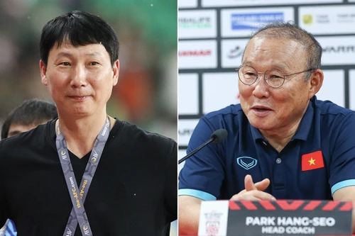 Thầy Park truyền lại 'bí kíp' thành công cho HLV Kim Sang-sik